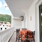 Apartment Azalea Of Budva